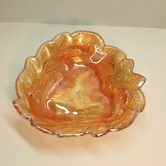 "new item" vintage Indiana Glass carnival glass bon bon loganberry bowl. No flaw - Picture 5 of 8